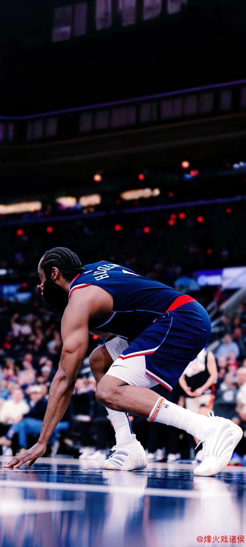 哈登23+11助快船取胜 库里两次崴脚提前离场勇士惜败