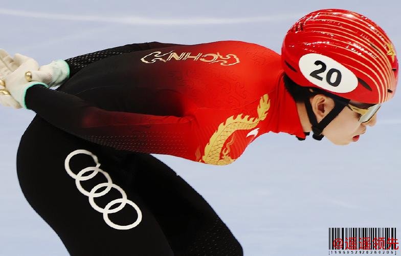 登喜路锦标赛首轮低杆频频 恰卡拉与伯克63杆领先