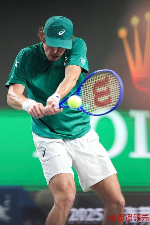 澳网第3日梅德韦德夫逆转晋级 卢布列夫遭一轮游